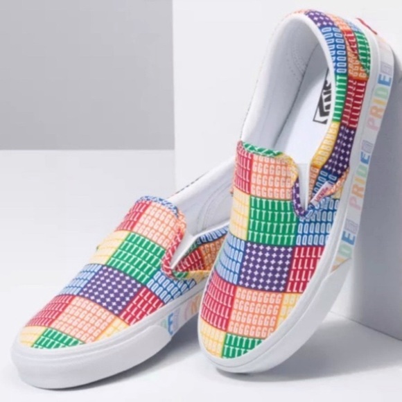 Vans Classic Slip On LBGT Pride Sneakers White Rainbow Multi Shoes Unisex - Picture 10 of 12